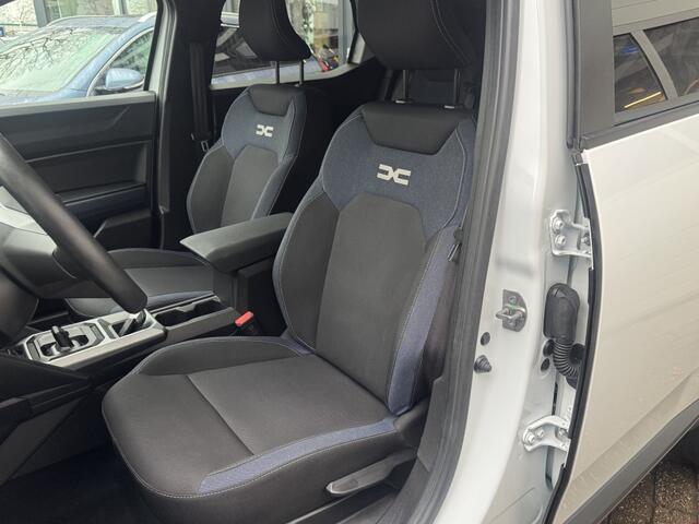 Dacia DUSTER 1.6 Mild Hybrid 140 Journey
