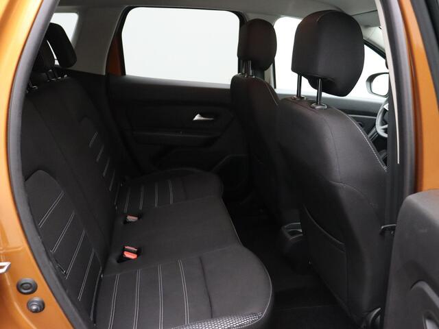 Dacia DUSTER TCe 100pk Bi-Fuel Prestige | 360 Graden Camera | Trekhaak | Lichtmetaal | Keyless entry | Clima | Cruise |