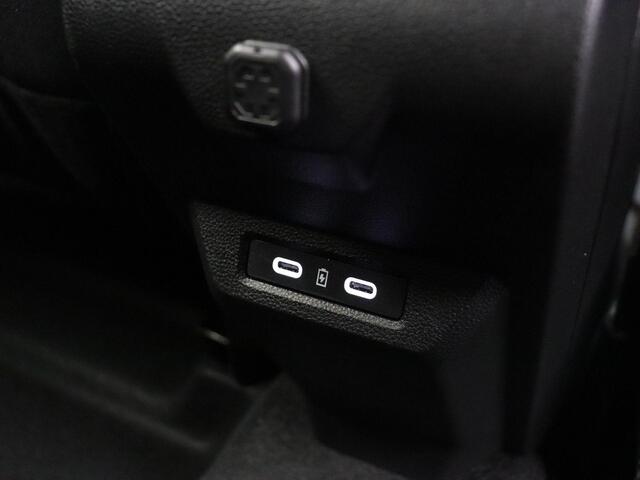 Dacia DUSTER 1.8 hybrid 155pk Limited Edition | Voorruitverwarming | Stoelverwarming | Stuurwielverwarming | Adaptieve cruise control |