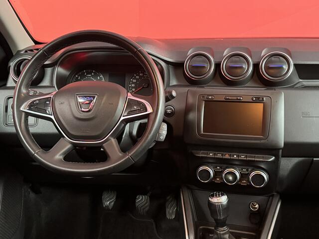 Dacia DUSTER 1.0 TCe Bi-Fuel Serie Limitee 15th Anniversary | Navigatie | Climate Control | Trekhaak | PDC | APK 03-09-2026 |