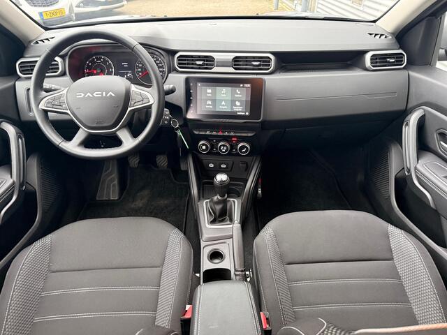 Dacia DUSTER 1.3 TCe 130 Journey Trekhaak | All-seasonbanden | Camera | Dodehoekdetectie | Navigatie