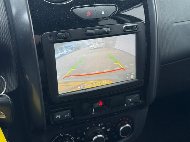 Dacia DUSTER 1.2 TCe 4x2 Blackshadow met Navi/Camera, Leer, Trekhaak