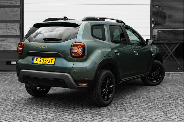 Dacia DUSTER 1.0 TCe 100 PK ECO-G Extreme | Stoelverwarming voor | 360 graden camera | verstelbare dak dragers |