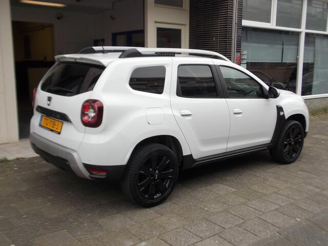 Dacia DUSTER 1.2 TCe Comfort AIRCO NAVI PDC 18 INCH VELGEN