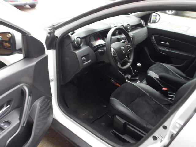Dacia DUSTER 1.2 TCe Comfort AIRCO NAVI PDC 18 INCH VELGEN