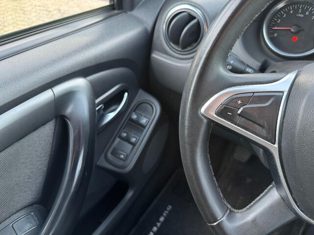 Dacia DUSTER 1.2 TCe 4x2 Prestige 125pk, Navi | Airco | Pdc