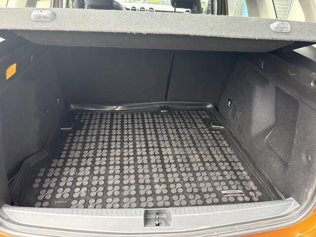 Dacia DUSTER 1.6 SCe Prestige, airco, trekhaak, apple/android