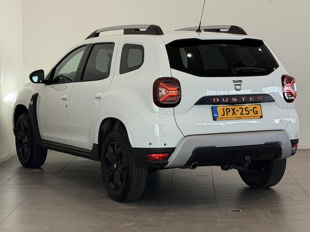 Dacia DUSTER 1.3 TCe 150 EDC Prestige | Leder | Keyless | Trekhaak | 360° camera | Stoelverwarming | Apple Carplay/Android Auto