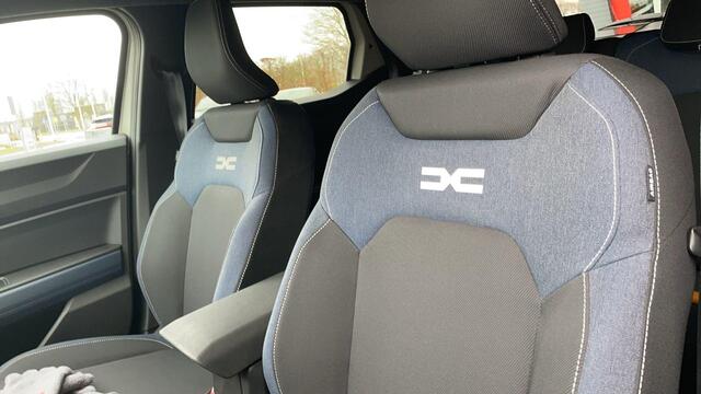 Dacia DUSTER 1.0 TCe 100 ECO-G Journey / PACK WINTER / PARKEERSENSOREN / ACHTERUITRIJCAMERA