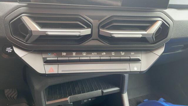 Dacia DUSTER 1.0 TCe 100 ECO-G Journey / PACK WINTER / PARKEERSENSOREN / ACHTERUITRIJCAMERA