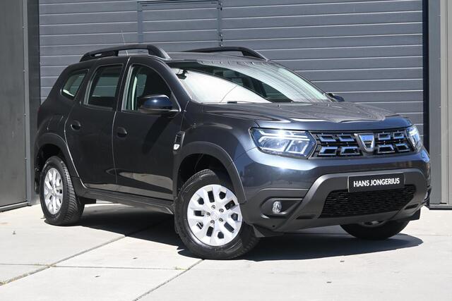 Dacia DUSTER TCe 150 4x4 Comfort | TREKHAAK AFNEEMBAAR | CAMERA | NAVI | CRUISE CONTROL | AIRCO | ALL-SEASONBANDEN | PDC | LMV