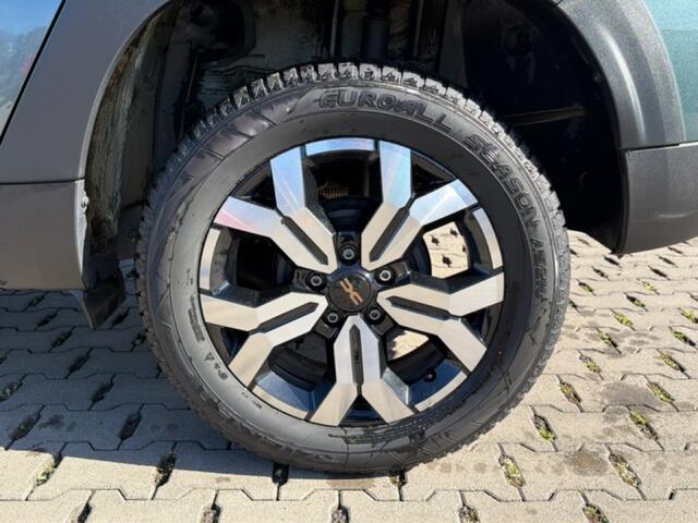 Dacia DUSTER 1.3 EXTREME CAMERA/CRUISE/NAVI/CLIMA/STOELVERWARMING