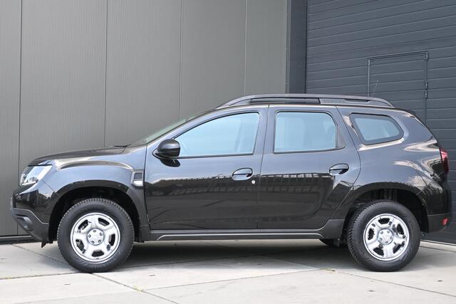Dacia DUSTER TCe 130 Comfort | TREKHAAK | NAVI | CAMERA | AIRCO | CRUISE CONTROL | ALL-SEASONBANDEN | PDC