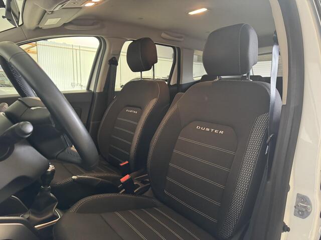 Dacia DUSTER 1.0 TCe Prestige | Achteruitrijcamera | Trekhaak | Navigatie | Climate Control |