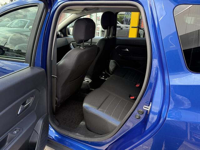 Dacia DUSTER 1.3 TCe 15th Anniversary | NAP | Navigatie | Rondomzicht camera | DAB | Climate Control | Key-less |