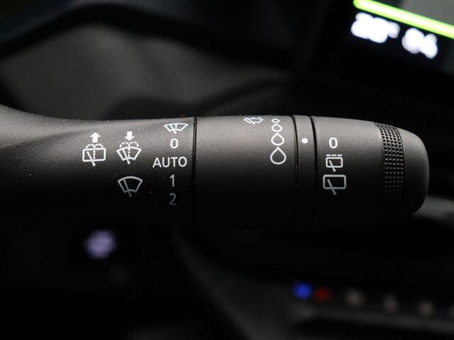 Dacia DUSTER hybrid 155pk Journey | Stoel- en stuurwielverwarming | Voorruitverwarming | 360 graden camera | Blind spot |