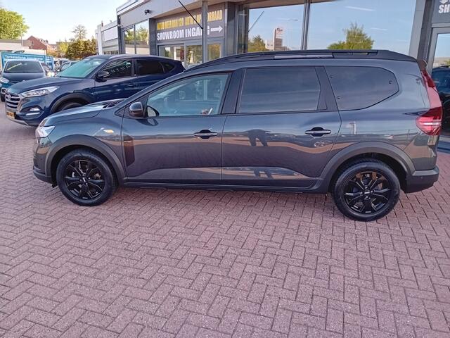 Dacia Jogger 1.0 TCe 110 Extreme Limited Edition 7p. Airco(automatisch), Carplay/Android auto, Navigatie, Cruise control, Parkeersensoren, Dode hoek detector, Camera, Keyless, Dimlicht automatisch, Regensensor, Stoelverwarming, Lichtmetalen velgen, Zeer nette auto, 1e