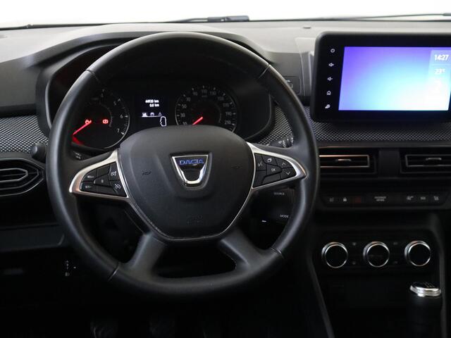 Dacia Jogger 1.0 TCe Extreme 5p. | Stoelverwarming | Apple & Android Carplay | Parkeersensoren Voor & Achter | Achteruitrijcamera | Climate Control | Privacy Glass | Cruise Control |
