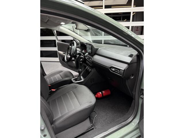 Dacia Jogger 1.0 TCe 110 Expression 7 Persoons!