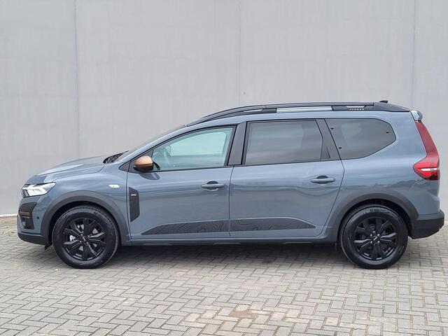 Dacia Jogger 1.6 Hybrid 140 Extreme 7p. Automaat / 7- persoons / Pack Assist / Achteruitrijcamera / Verwarmde voorstoelen / Automatische airco