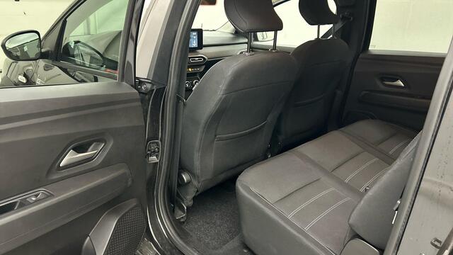 Dacia Jogger 1.6 Hybrid 140 Extreme 7p.