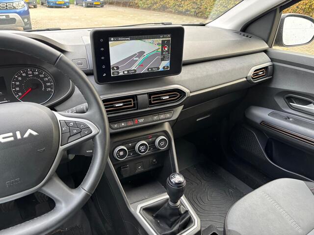 Dacia Jogger 1.0 TCe 100 Bi-Fuel Extreme 7p. / Navigatie / Pack Assist /