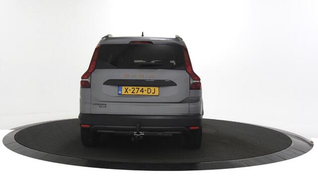 Dacia Jogger 1.6 Hybrid 140 Extreme 7p. Trekhaak / 7-Persoons / Automaat