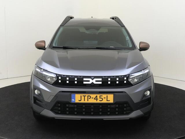 Dacia Jogger 1.8 hybrid 155 limited edition 7p. | Navigatie | Camera