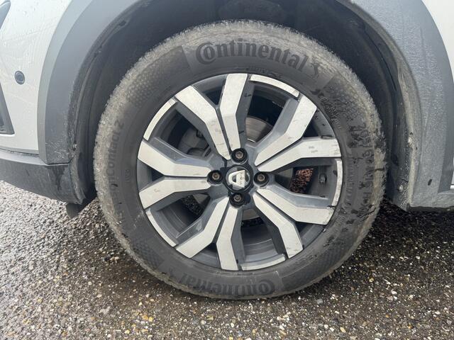 Dacia Jogger 1.0 TCe 110 Extreme 5p. // TREKHAAK // NAVI // CAMERA // PDC // DODENHOEK SENSOR // CRUISE // APPLE CARPLAY - ANDROID AUTO //