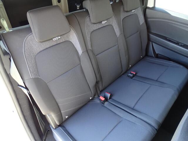 Dacia Jogger 1.0 TCe 110 expression 7p. NU 7 JAAR GARANTIE! / PACK COMFORT / METALLIC LAK