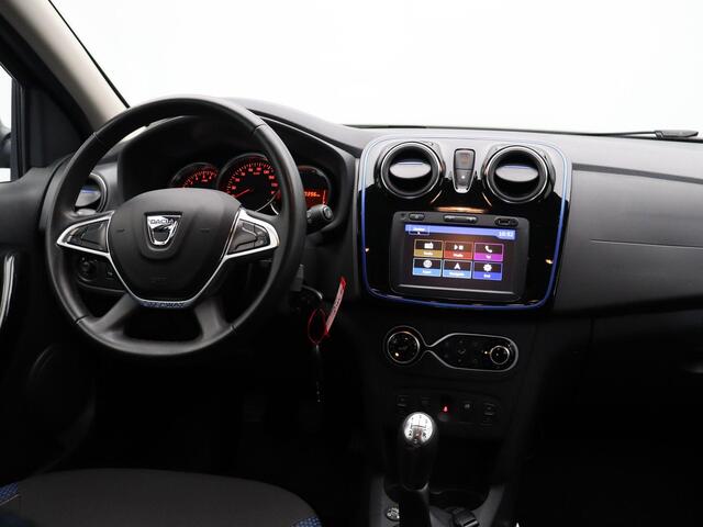 Dacia LOGAN MCV TCe 100pk Bi-Fuel Stepway Serie Limitee 15th Anni. | Dealer onderhouden | Trekhaak | Climate control | Navigatie | Achteruitrijcamera |
