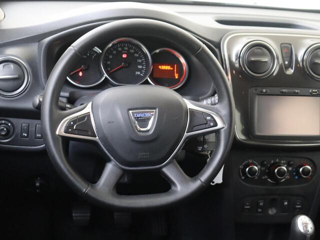 Dacia LOGAN MCV 0.9 TCe SL Royaal | airco | cruise control | lichtmetalen velgen 15" |