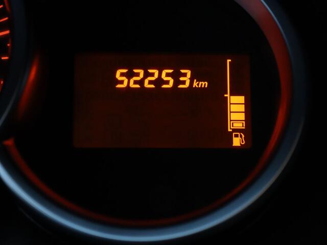 Dacia SANDERO 100pk TCe Bi-Fuel Stepway Serie Limitee 15th Anniv. Camera | Climate | Cruise | Navi | Parkeersens. achter