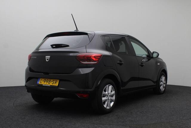 Dacia SANDERO Stepway 1.0 TCe 100 Bi-Fuel Comfort 2021 | 1e Eigenaar | DAB Radio | Regensensor | Cruise Control | Boekjes | 2 Sleutels | NAP Nationale Autopas | Achteruitrij Camera