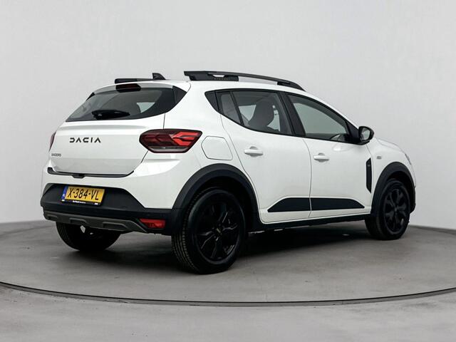 Dacia SANDERO Stepway 1.0 TCe 100Pk ECO-G Extreme | Schuif / Kantel Dak | Navigatie | Apple & Android Carplay | Verwarmbare Voorstoelen | Cruise & Climate Control |