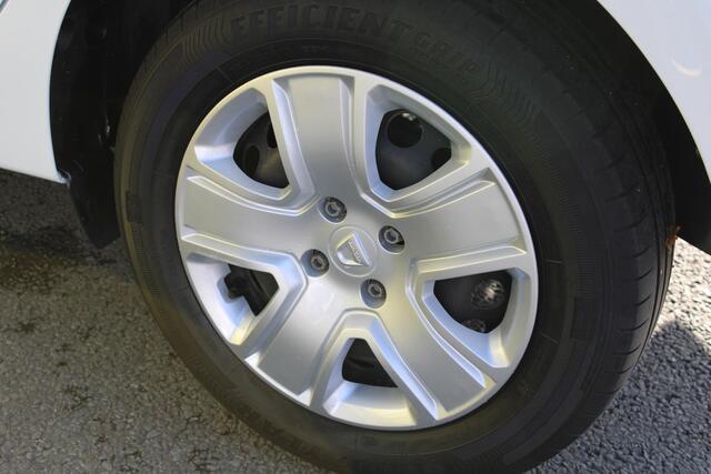 Dacia SANDERO 1.0 TCe Bi-Fuel Comfort | AIRCONDITIONING | CRUISE CONTROL | BLUETOOTH RADIO