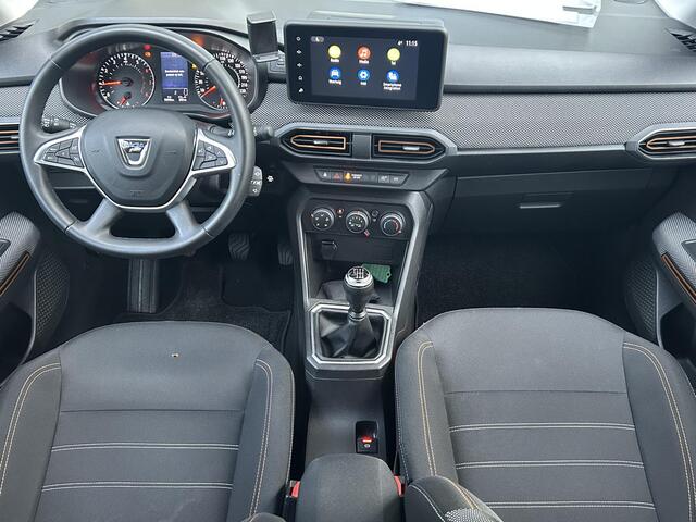 Dacia SANDERO Stepway 1.0 TCe 90 Comfort / 1e Eigenaar / Dealer Onderhouden / Achteruitrijcamera / Apple Carplay & Android Auto / Dode Hoek Detectie / Parkeersensoren / Cruise Control /