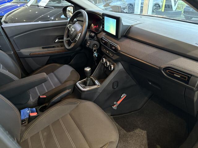 Dacia SANDERO Stepway 1.0 TCe 100 Bi-Fuel LPG-G3 Comfort | Climat Control | Apple Carplay/Androis Auto | sensoren | incl. Bovag rijklaarpakket met 12 maanden garantie |