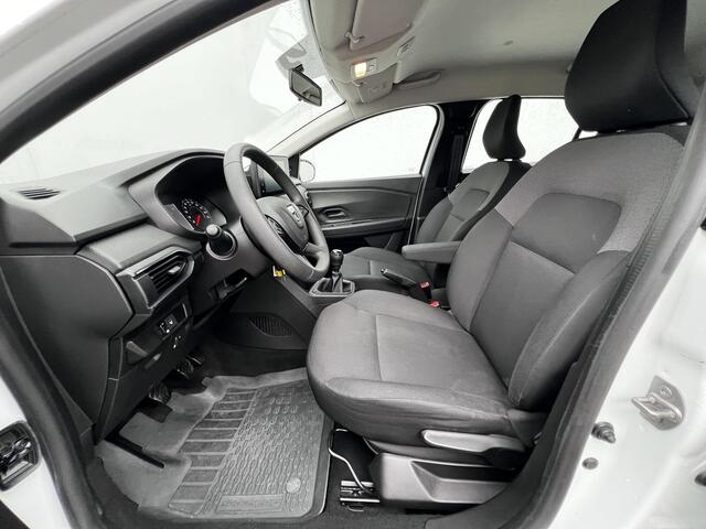 Dacia SANDERO 1.0 TCe 90 Comfort / Nieuw Model / Dealer onderhouden / Trekgewicht 1.100 kg / Airco / Navigatie via Apple Carplay Android /