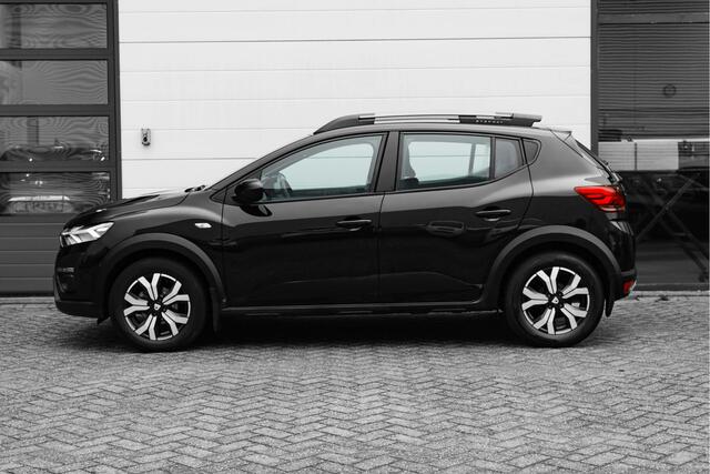 Dacia SANDERO Stepway 1.0 TCe 100 PK Bi-Fuel Comfort | Pack assist | LM Velgen | Camera achter | Haaievinantenne | Spatlappen rondom | | incl. Bovag rijklaarpakket met 12 maanden garantie |