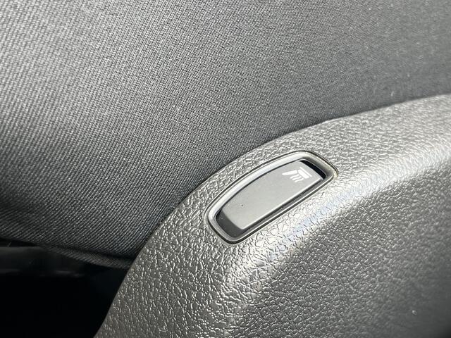 Dacia SANDERO TCe 90 Stepway | Navigatie | Stoelverwarming | Parkeersensoren |