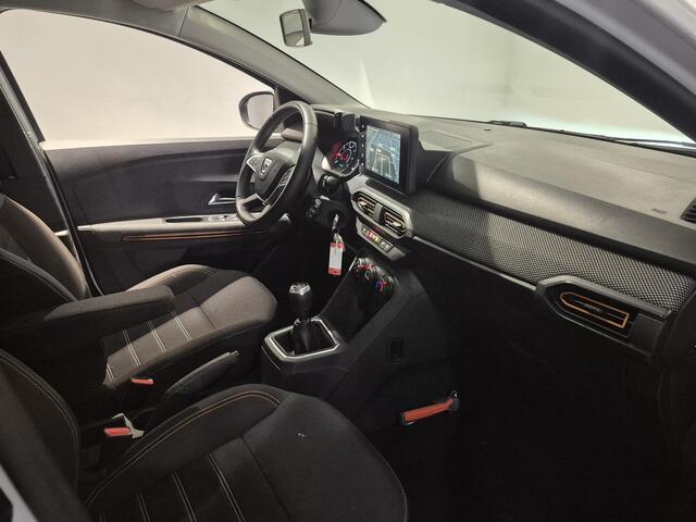 Dacia SANDERO Stepway 1.0 TCe 90 Comfort | Navigatie | Achteruitrijcamera | Blindsport warning