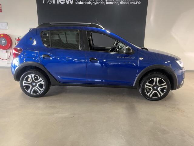 Dacia SANDERO 1.0 TCe Bi-Fuel Stepway Serie Limitee 15th Anniv. APPLE CARPLAY ANDROID AUTO / NAVIGATIE / CLIMATE CONTROLE / CRUISE CONTROLE.