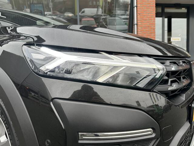 Dacia SANDERO Stepway 1.0 TCe 90 Comfort | TREKHAAK | BLIND SPOT | CAMERA | PARKEERSENSOREN | CLIMATE CONTROL | CRUISE CONTROL | CARPLAY