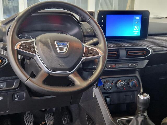 Dacia SANDERO Stepway 1.0 TCe 90 Comfort | Apple CarPlay / Android Auto | Parkeersensoren | DAB+ | Cruise Control |