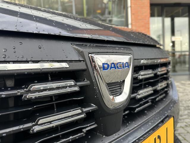Dacia SANDERO 1.0 TCe 90 Comfort | TREKHAAK | CAMERA | PARKEERSENSOREN | AIRCO | CRUISE CONTROL | NAVIGATIE | CARPLAY