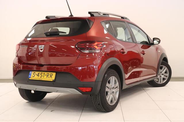 Dacia SANDERO Stepway 1.0 TCe 90 Comfort | Airco | Parkeersensor | AppleCarplay AndroidAuto Navigatie | LED koplampen | Cuise control |