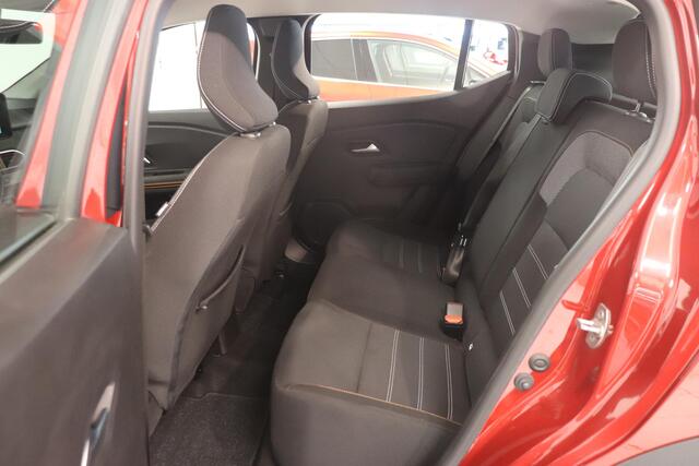 Dacia SANDERO Stepway 1.0 TCe 90 Comfort | Airco | Parkeersensor | AppleCarplay AndroidAuto Navigatie | LED koplampen | Cuise control |