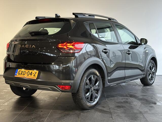 Dacia SANDERO Stepway 1.0 TCe 100 ECO-G Up&Go ALL-SEASON BANDEN | NAVIGATIE | ACHTERUITRIJCAMERA | PARKEERSENSOREN VOOR&ACHTER