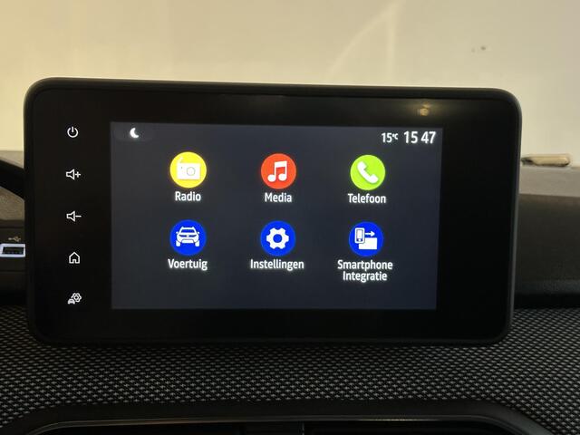 Dacia SANDERO Stepway 1.0 TCe 90 Comfort ACHTERUITRIJCAMERA | 100% DEALERONDERHOUDEN | PARKEERSENSOREN VOOR&ACHTER | CLIMATE CONTROL